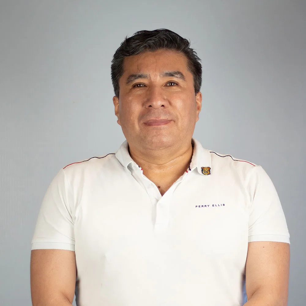 Dr. Eric Waldemar Cifuentes Ramos