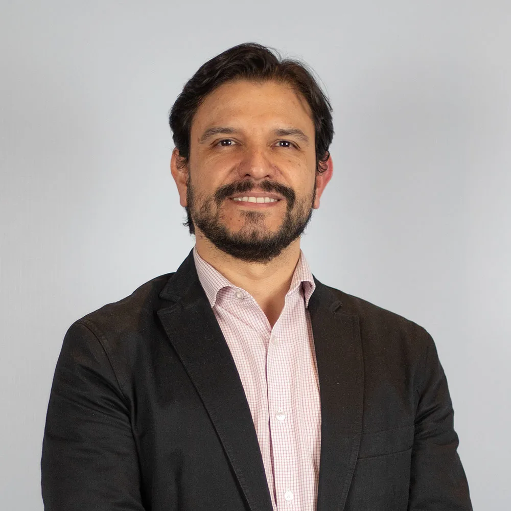 Dr. Ivan Ricardo Argueta Morales